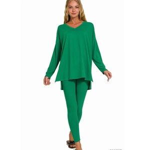 Zenana Outfitters Emerald Relaxed Set